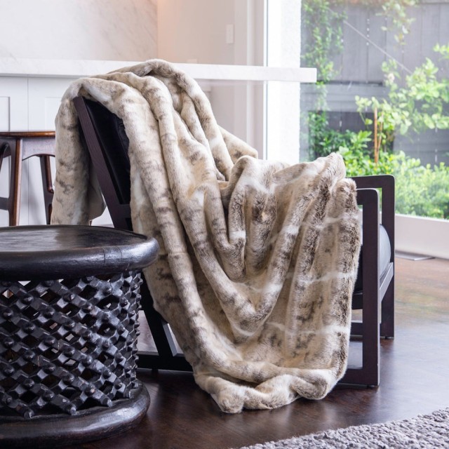 -Heirloom Mountain Rabbit Faux Fur Throw