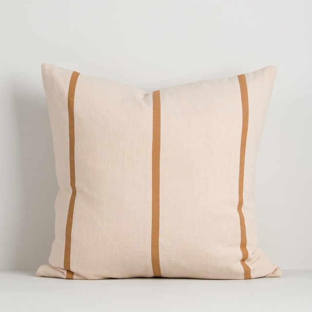 -Otis Cover/Cushion by Baya - Oat/Caramel