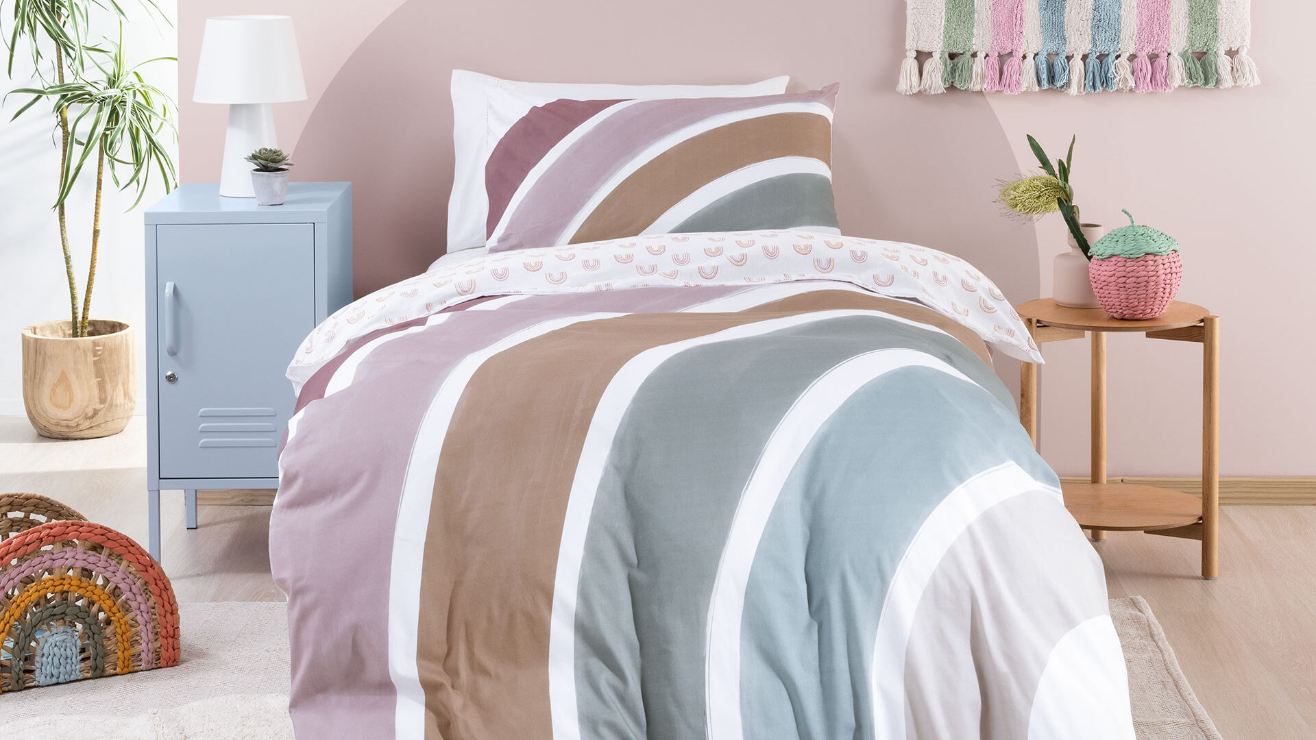 Squiggles Rainbow Days Kids Duvet Cover Set