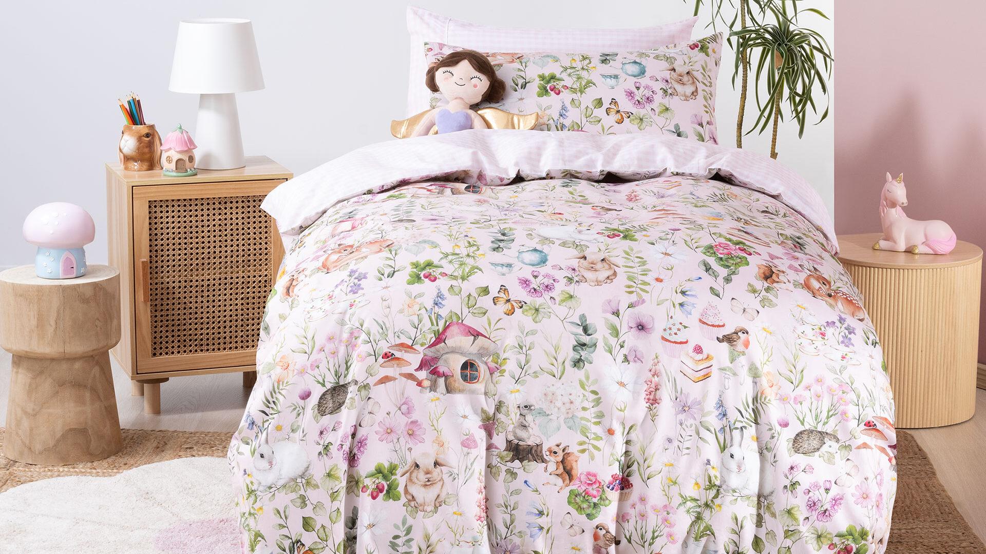 Sguiggles Tea Party Kids Duvet Cover Set